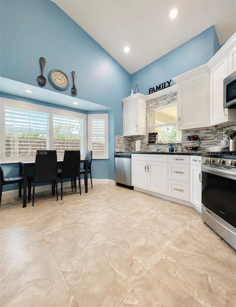 12224 NW 30th Mnr , Sunrise, FL 33323 Photo