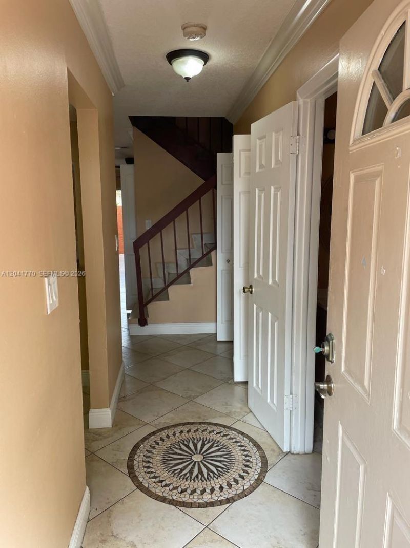 10851 SW 6th St , Unit 5, Sweetwater, FL 33174 Photo