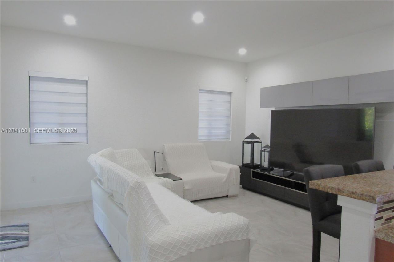 16825 SW 109th Pl, Miami, FL 33157 Photo