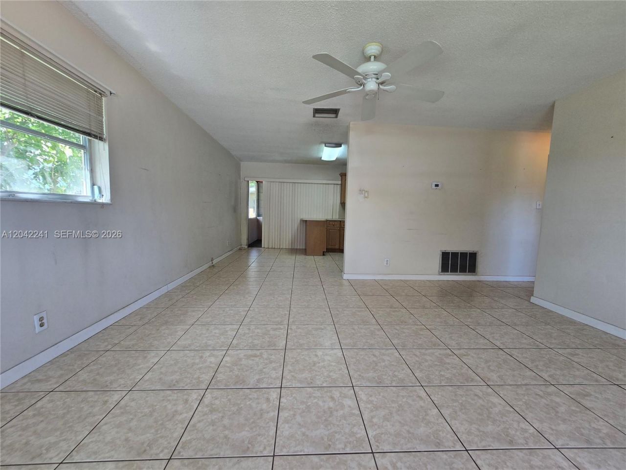 4717 NW 50th St, Tamarac, FL 33319 Photo