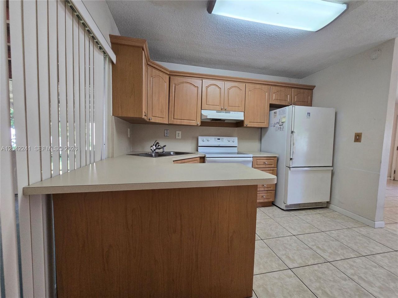 4717 NW 50th St, Tamarac, FL 33319 Photo