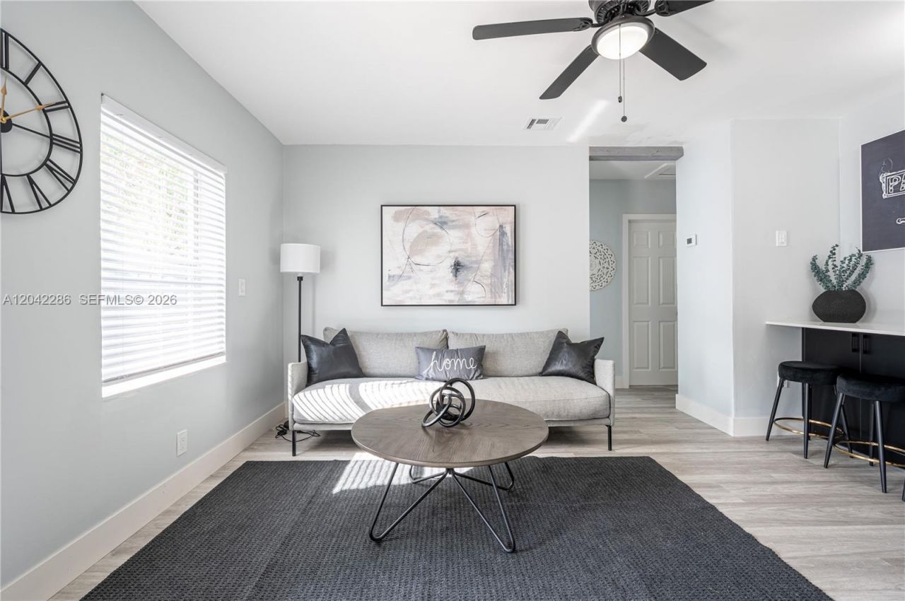 1236 NE 16 Avenue, Fort Lauderdale, FL 33304 Photo