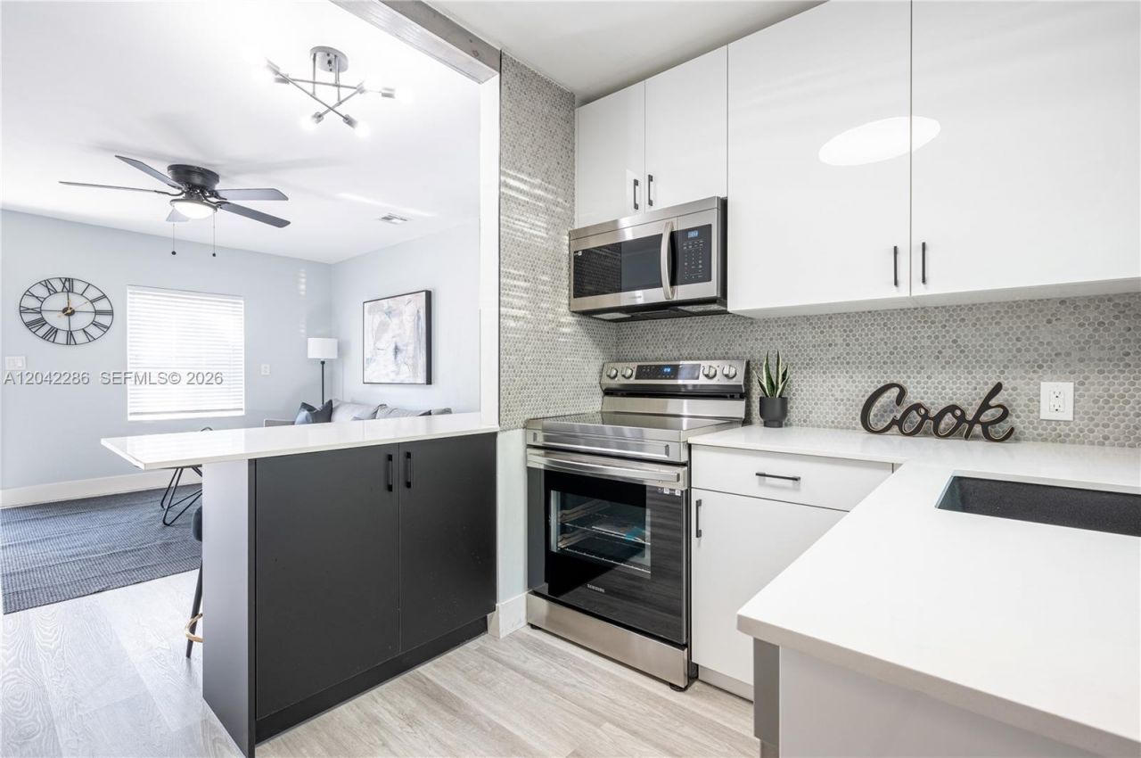 1236 NE 16 Avenue, Fort Lauderdale, FL 33304 Photo