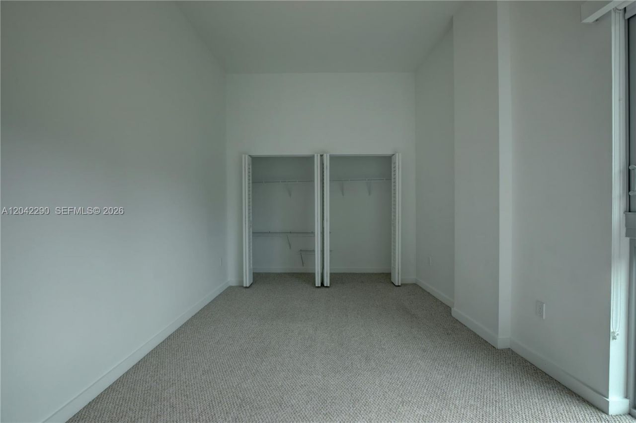 1600 SW 1st Ave , Unit TH-09, Miami, FL 33129 Photo