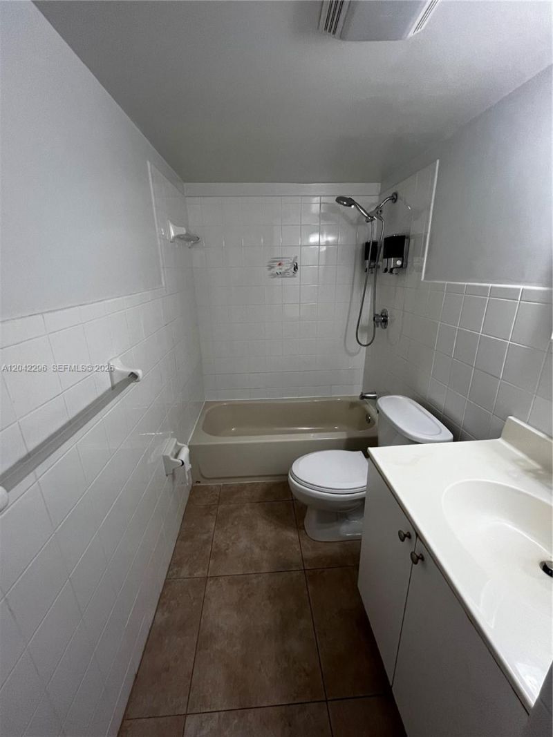 7830 NW 33rd St, Unit 206, Davie, FL 33024 Photo