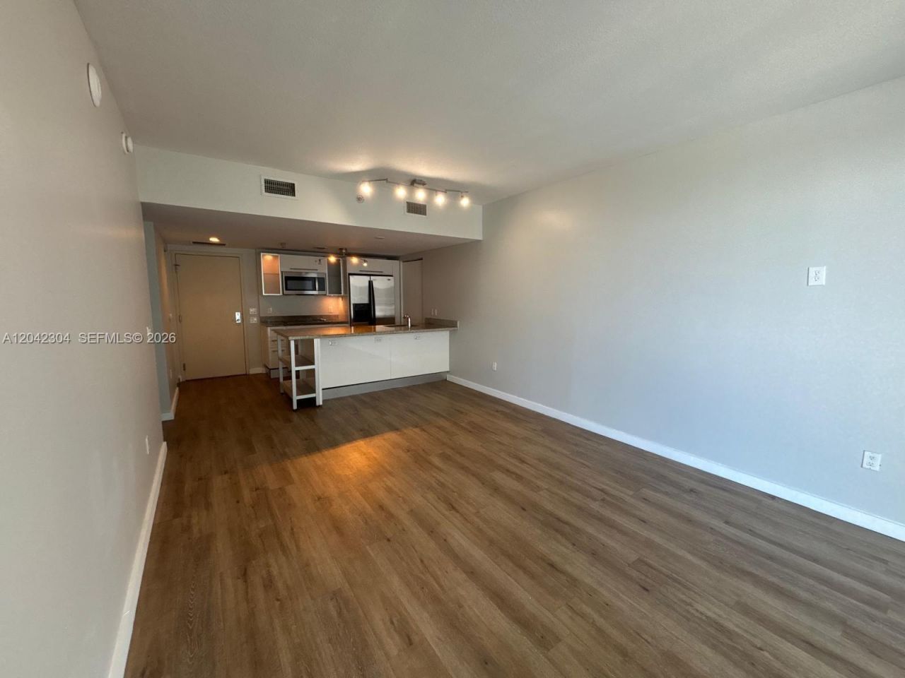 185 SW 7th St , Unit 1410, Miami, FL 33130 Photo