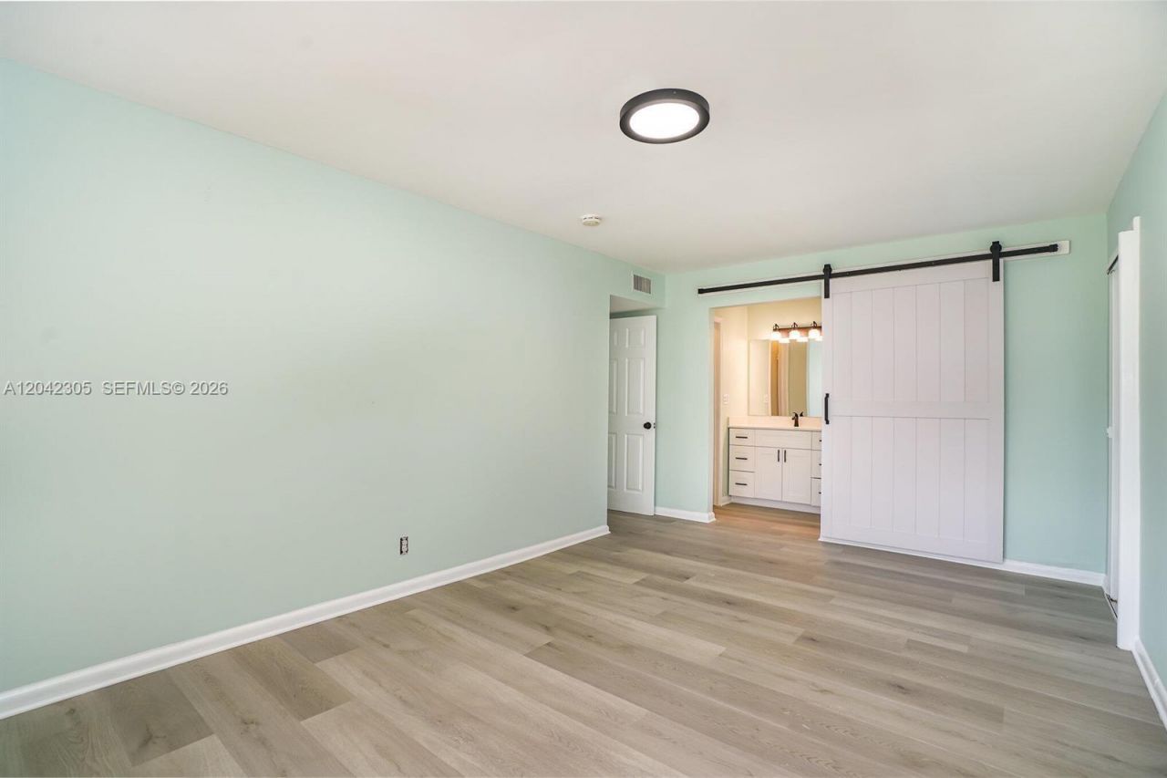 560 High Point Dr, Unit D, Delray Beach, FL 33445 Photo