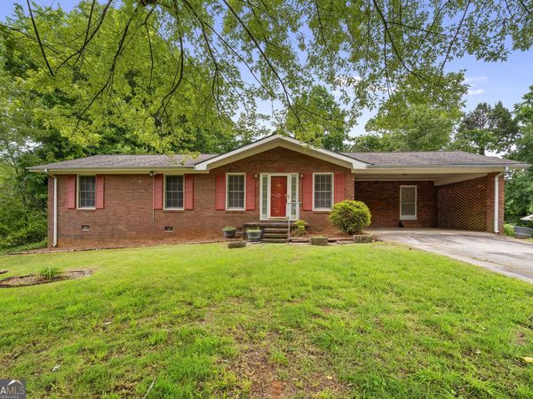 54 Ridgewood Drive, Cleveland, GA 30528