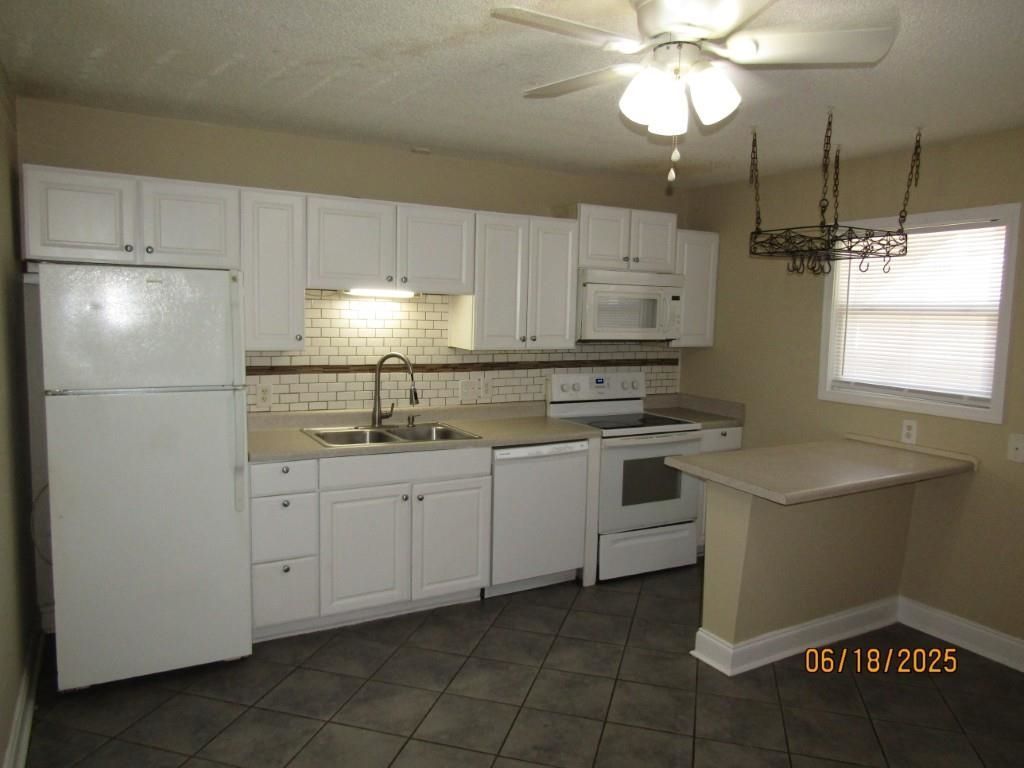 4150 Horseshoe Rd.  Photo 4