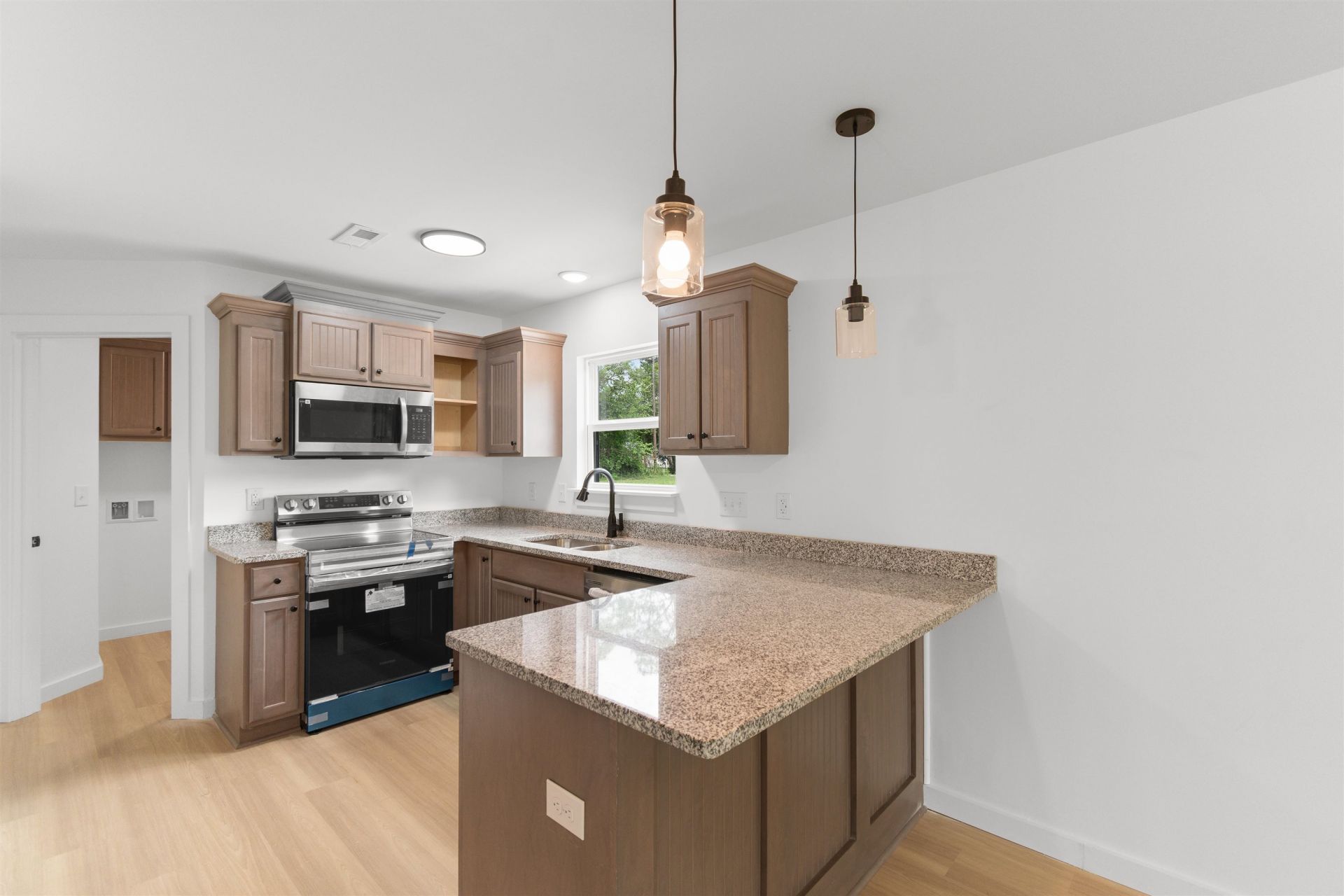 402 S Magnolia Ave. Photo 11
