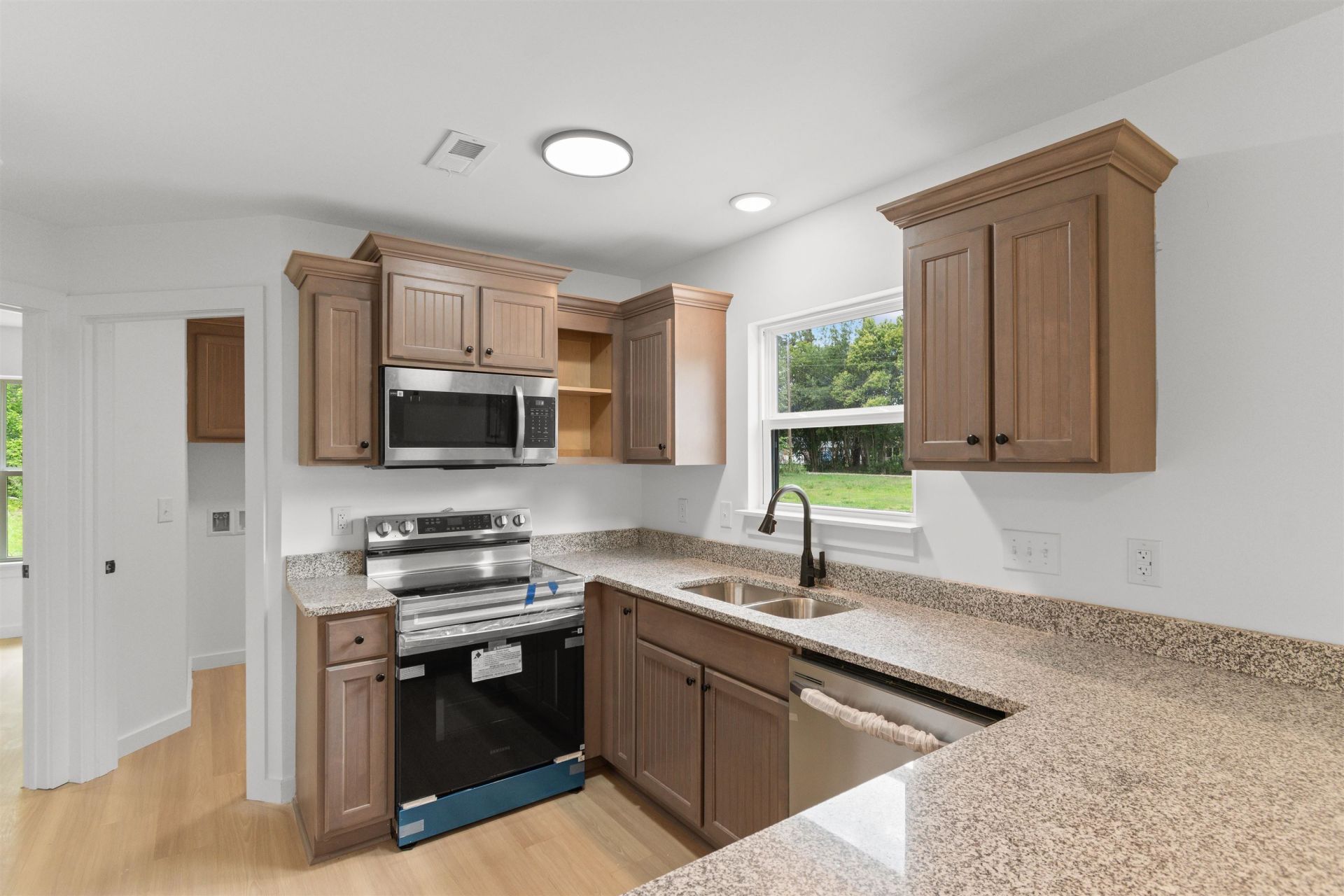 402 S Magnolia Ave. Photo 12