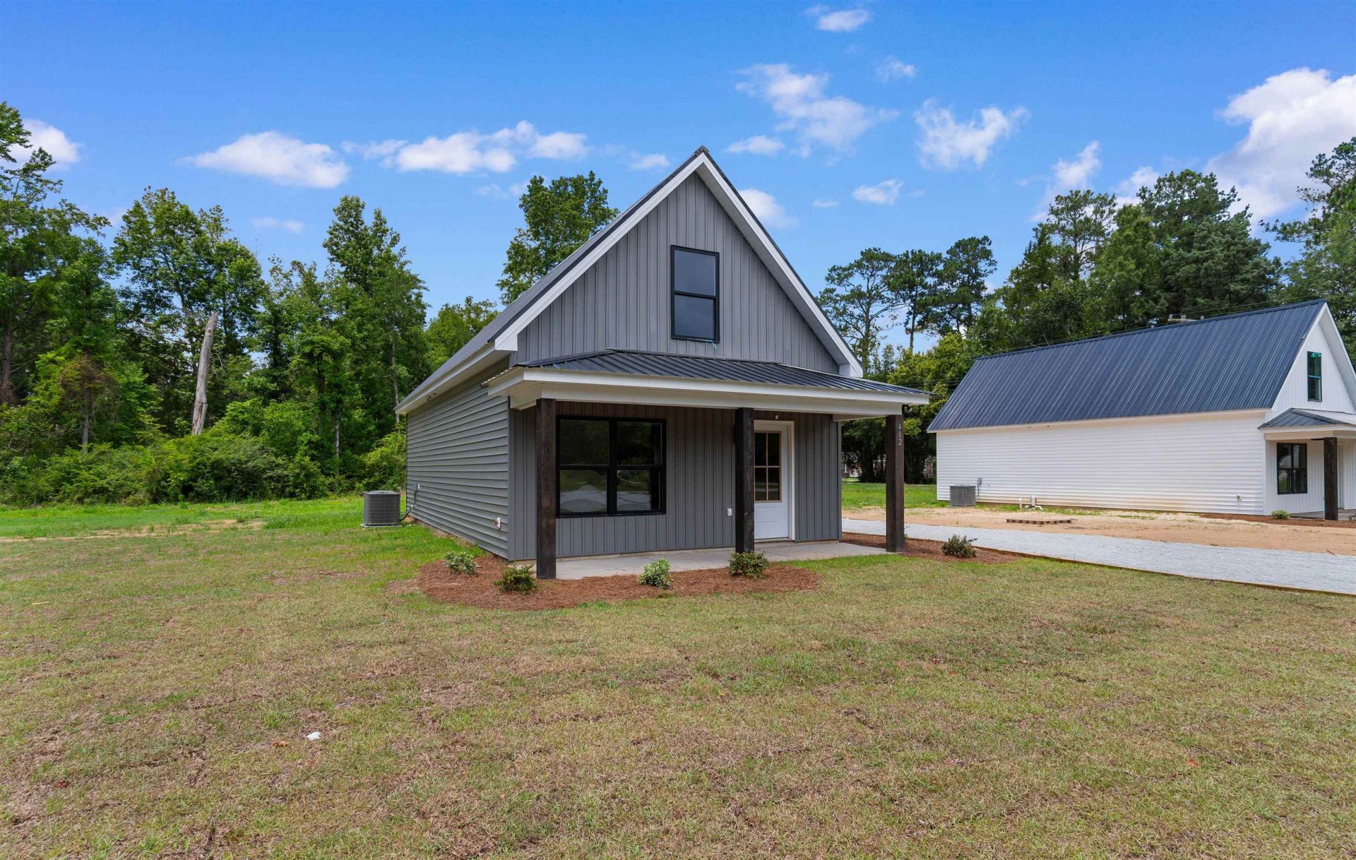 402 S Magnolia Ave. Photo 3