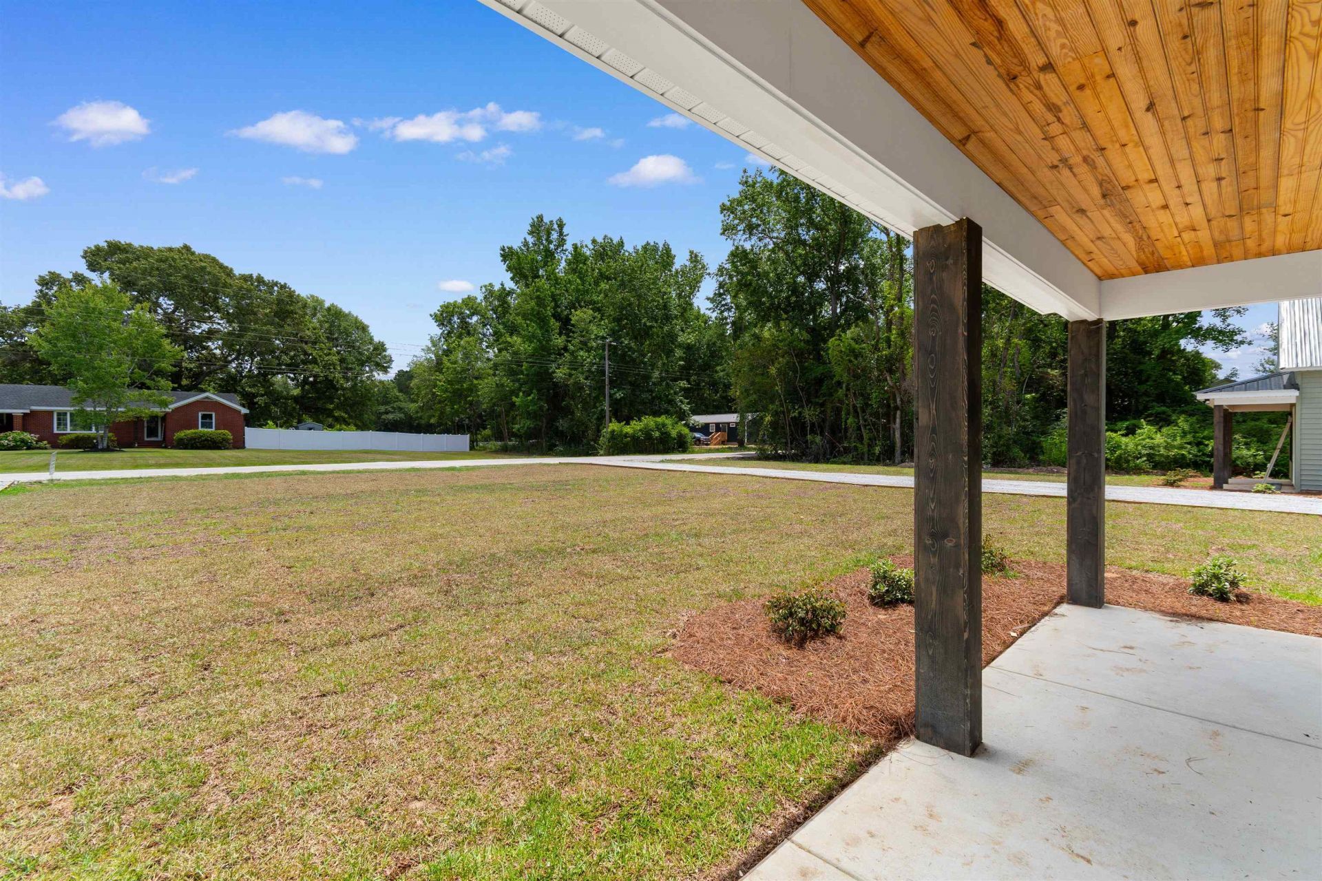 402 S Magnolia Ave. Photo 4