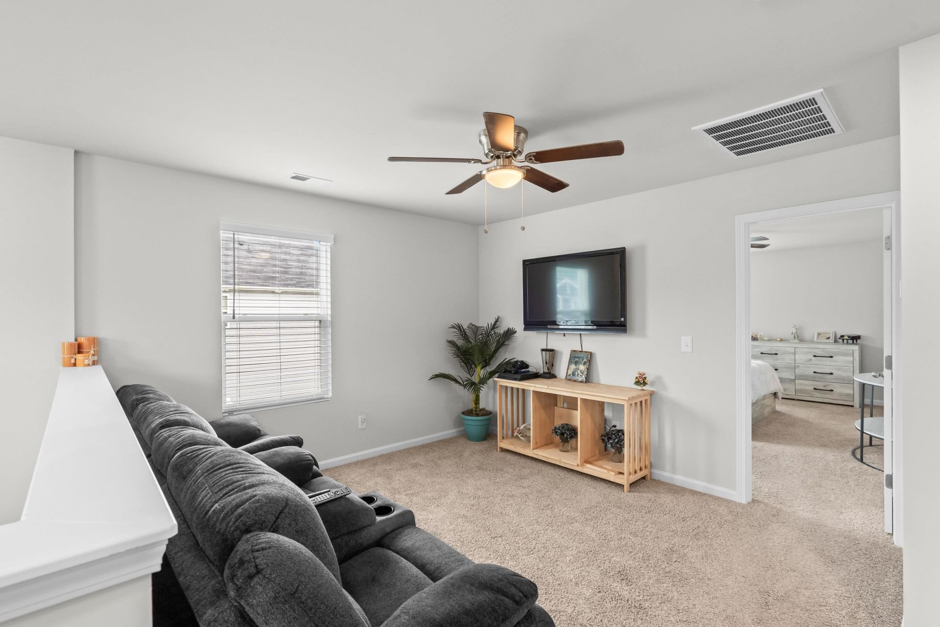 540 Dundalk Dr. Photo 28