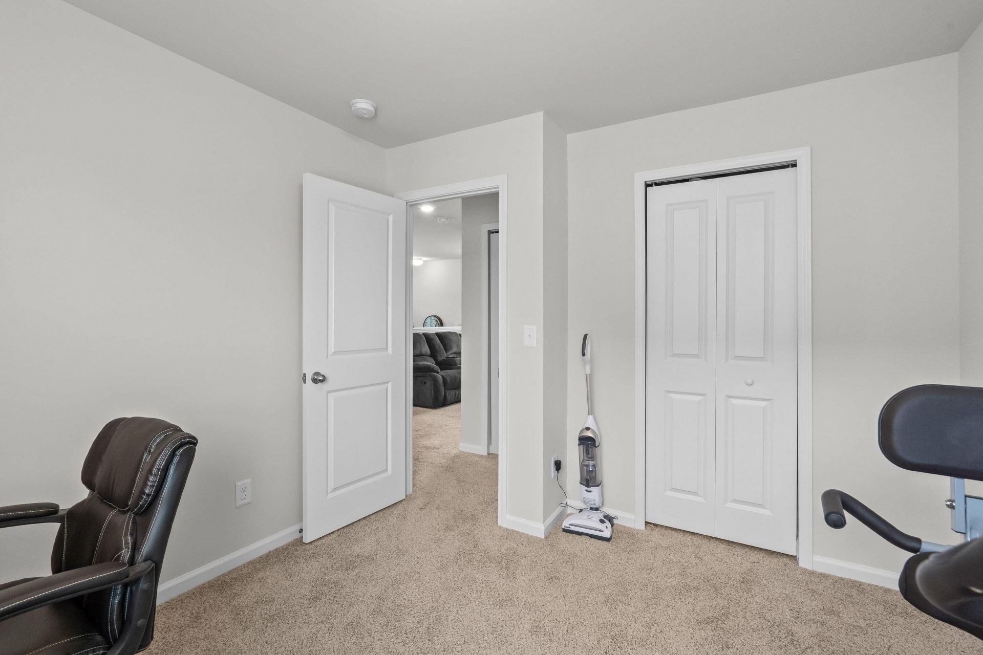 540 Dundalk Dr. Photo 33