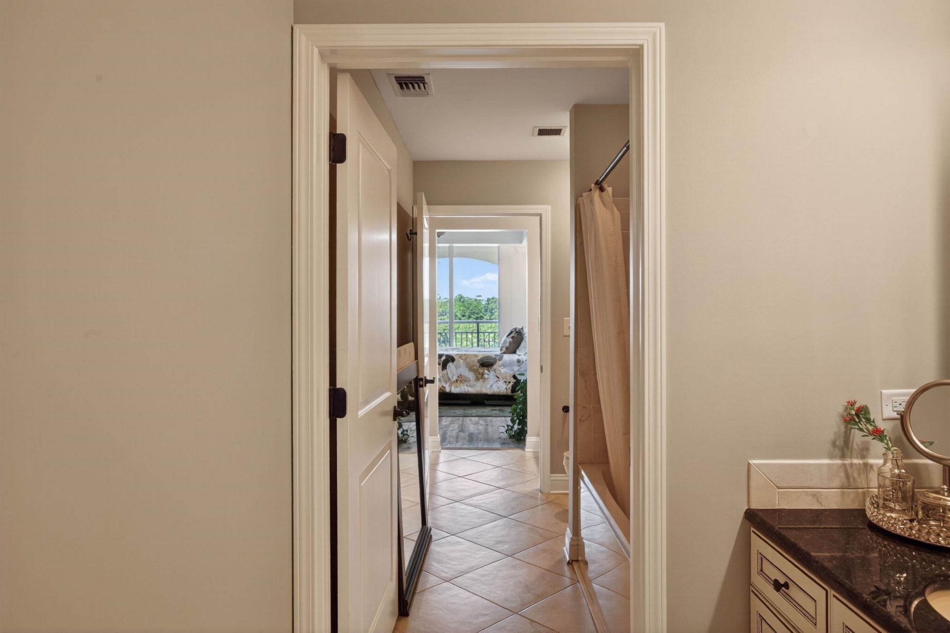 9547 Edgerton Dr. Photo 57