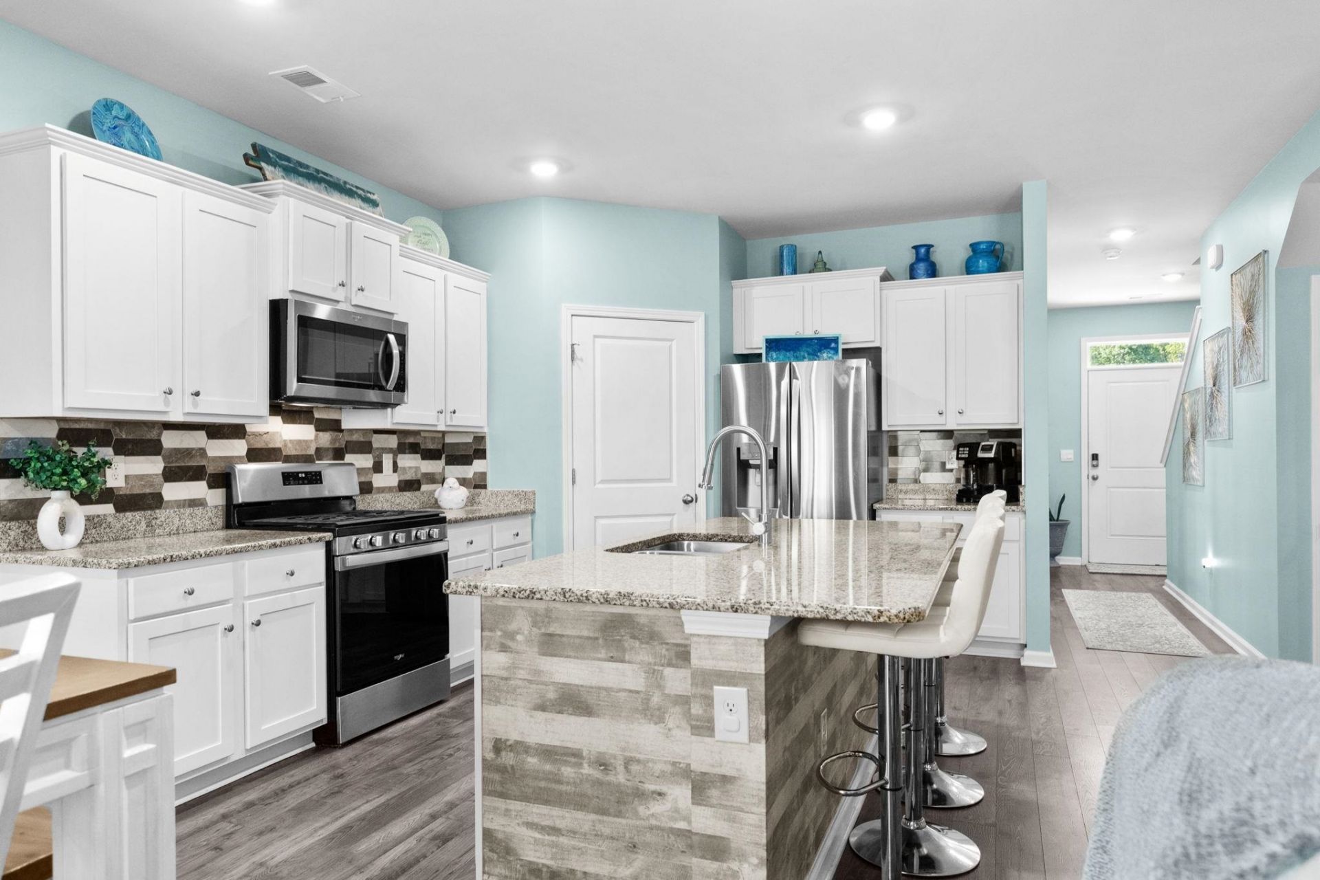 3009 Thorburn Ct. Photo 12