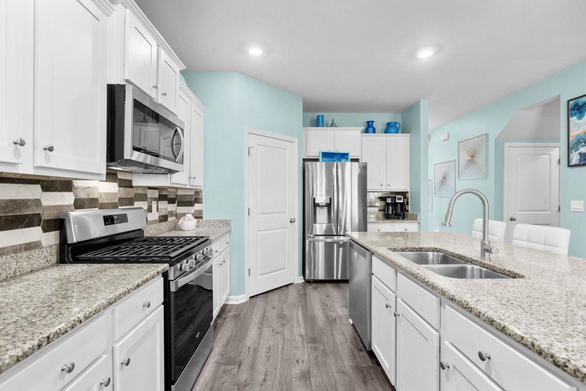 3009 Thorburn Ct. Photo 14