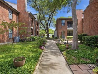 3205 Donnelly, Unit 202, Fort Worth, TX 76107