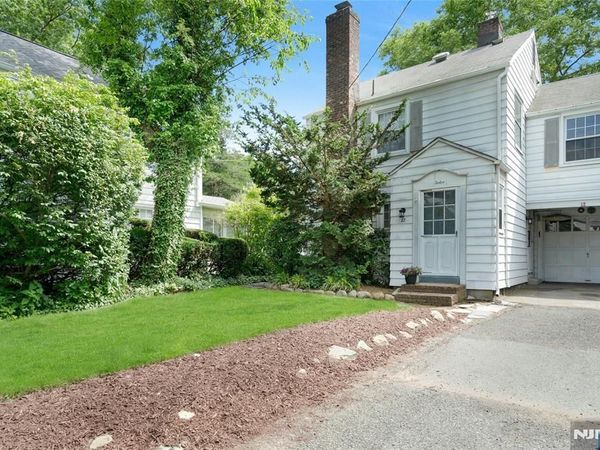 12 Bancroft Place, FAIR LAWN, NJ 07410