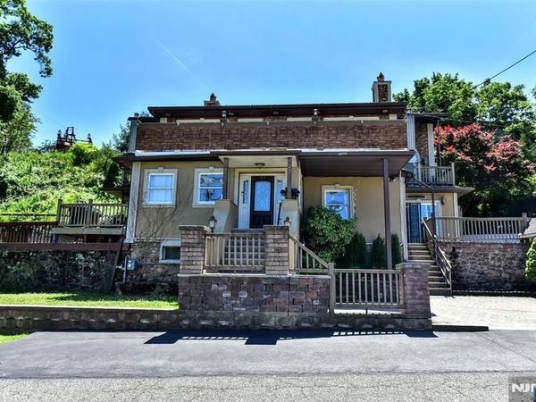 27 Joan Street, WAYNE, NJ 07470