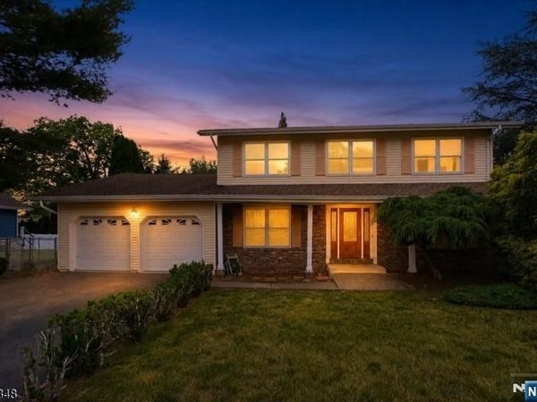 28 Amherst, WAYNE, NJ 07470