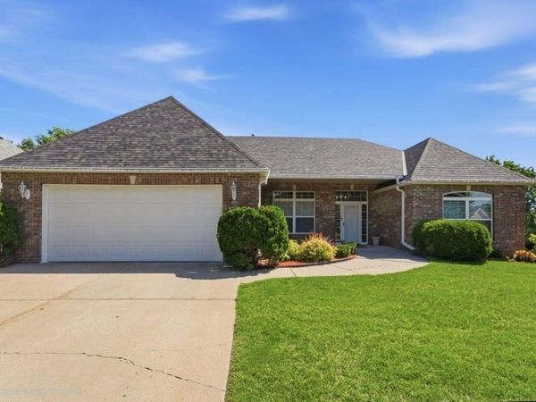 1609 Highland Trail, Saint Cloud, MN 56301