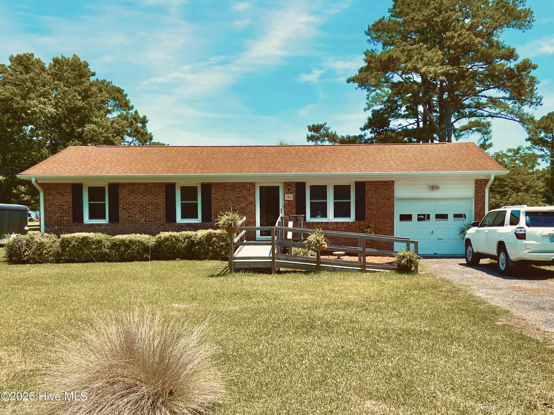 182 Tuttles Grove Road, Beaufort, NC 28516 Main Photo