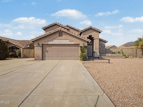 10818 W SANDS Drive, Sun City, AZ 85373
