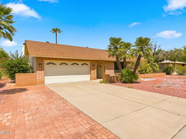 4340 W MICHIGAN Avenue W, Glendale, AZ 85308