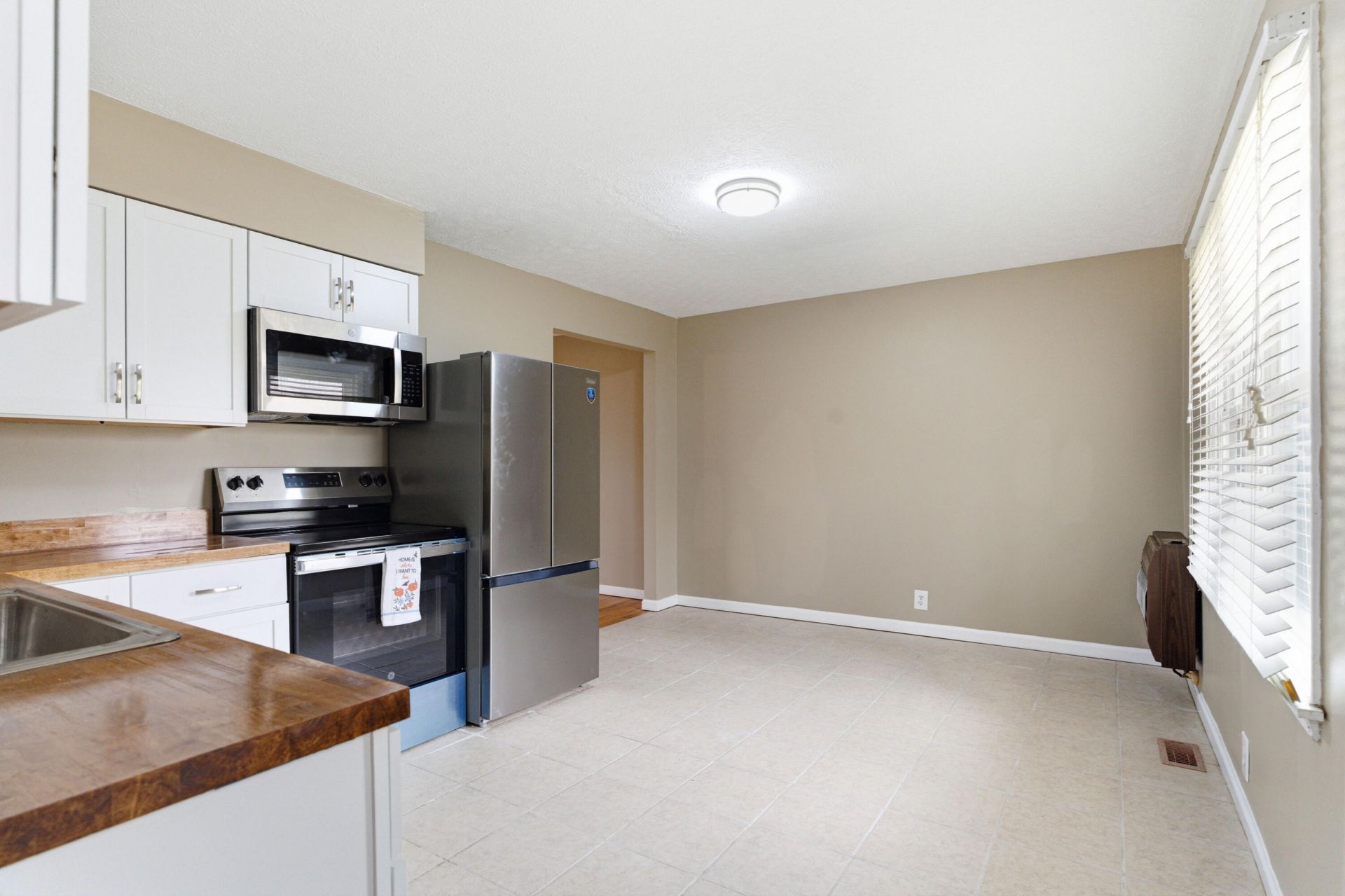3815 Wiano Drive, Crestwood, KY 40014 Main Photo