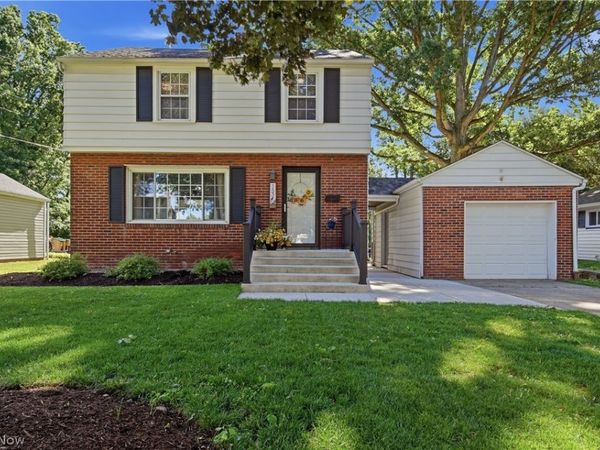 1537 19th Street , Cuyahoga Falls, OH 44223