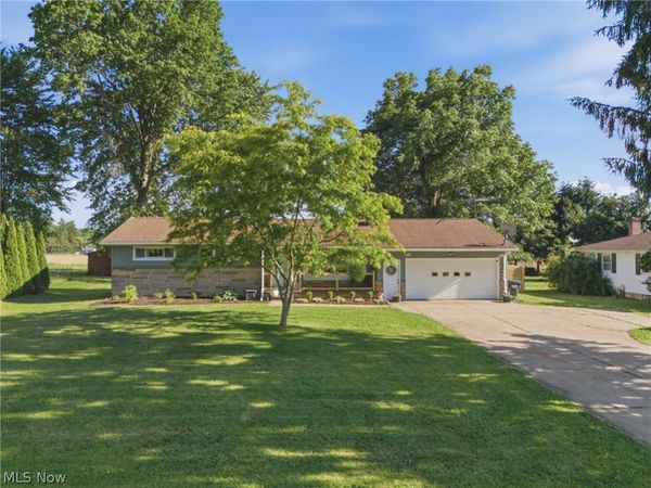 2131 Myrta Drive , Wooster, OH 44691