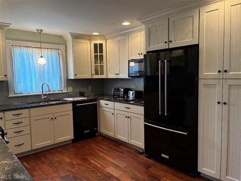 573 Grandview Avenue, East Palestine, OH 44413 Photo 8