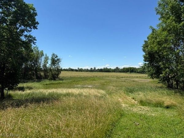 7440 Hunters Glen Lane, Seville, OH 44273