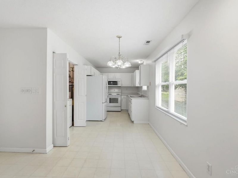 8051 Second Street, West Chester, OH 45069 Photo 10