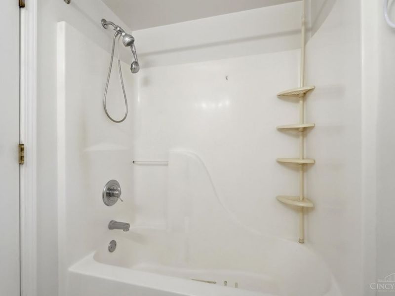 8051 Second Street, West Chester, OH 45069 Photo 23
