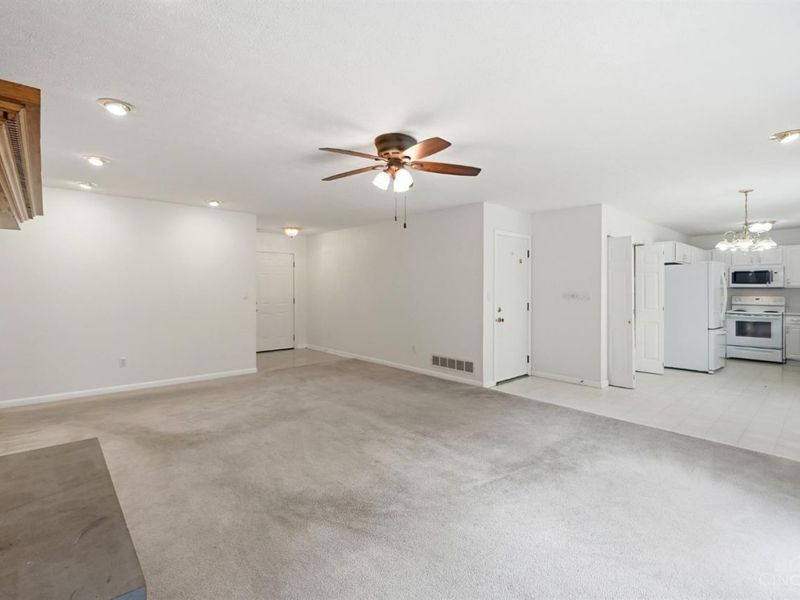 8051 Second Street, West Chester, OH 45069 Photo 8