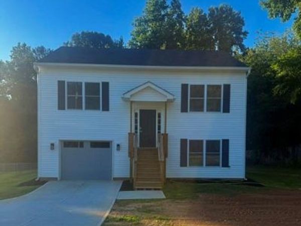 3850 Deaton Road , Flowery Branch, GA 30552