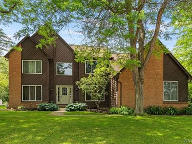 7 Opal Court, East Amherst, NY 14051