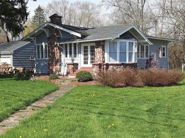 1819 Scottsville Road , Rochester, NY 14623