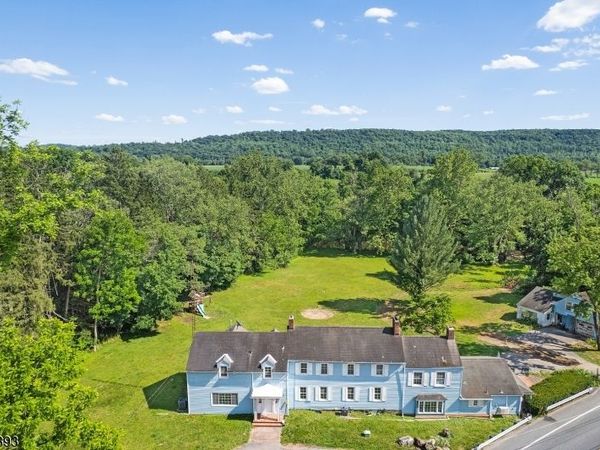 401 Bloomsbury Road, Franklin, NJ 08804