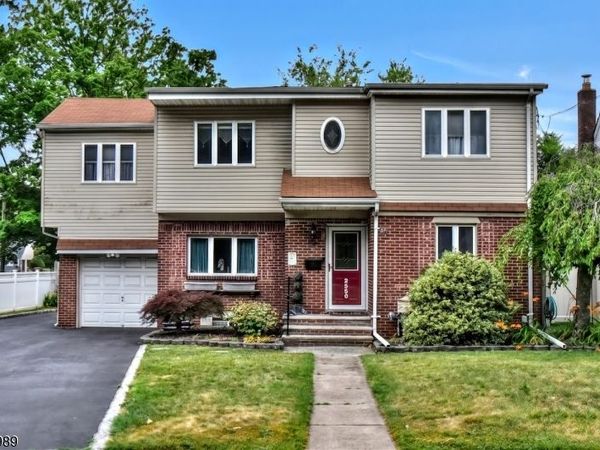 25 Morlot Ave, Fair Lawn, NJ 07410