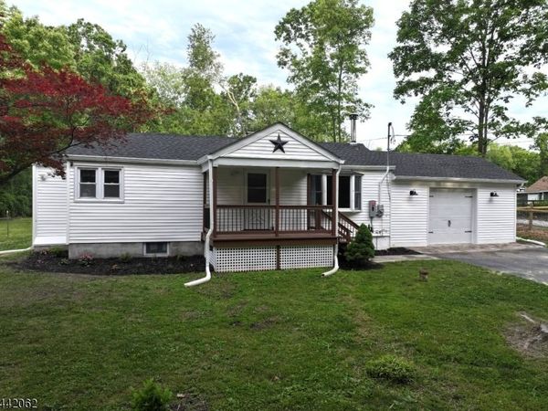 14 Stempert Rd, Frankford, NJ 07826