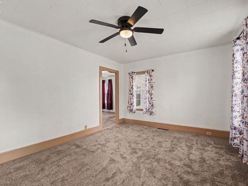 210 High Street, Bellevue, OH 44811 Photo 10