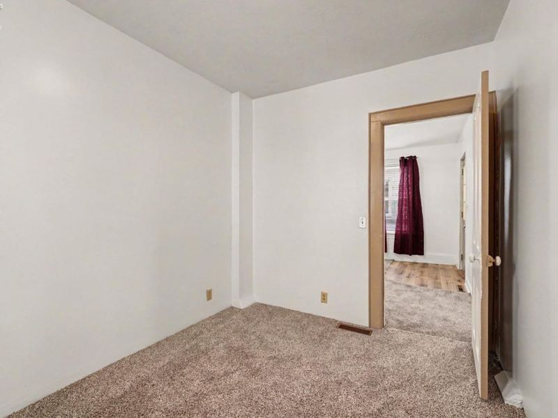 210 High Street, Bellevue, OH 44811 Photo 12