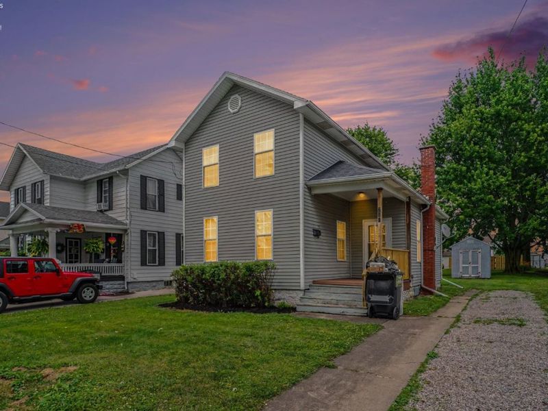 210 High Street, Bellevue, OH 44811 Photo 3