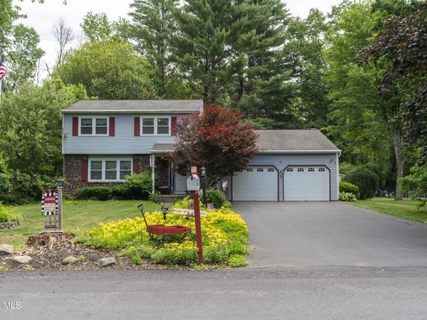12 Rip Van Lane, Ballston Spa, NY 12020