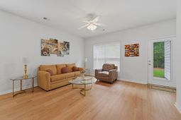 531 Eastern Isle Avenue photo 4