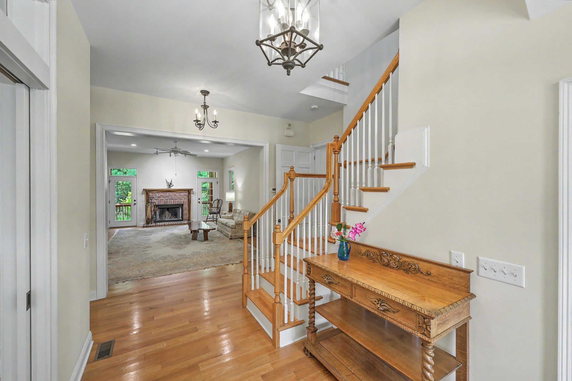 128 Boyle Way Photo 10